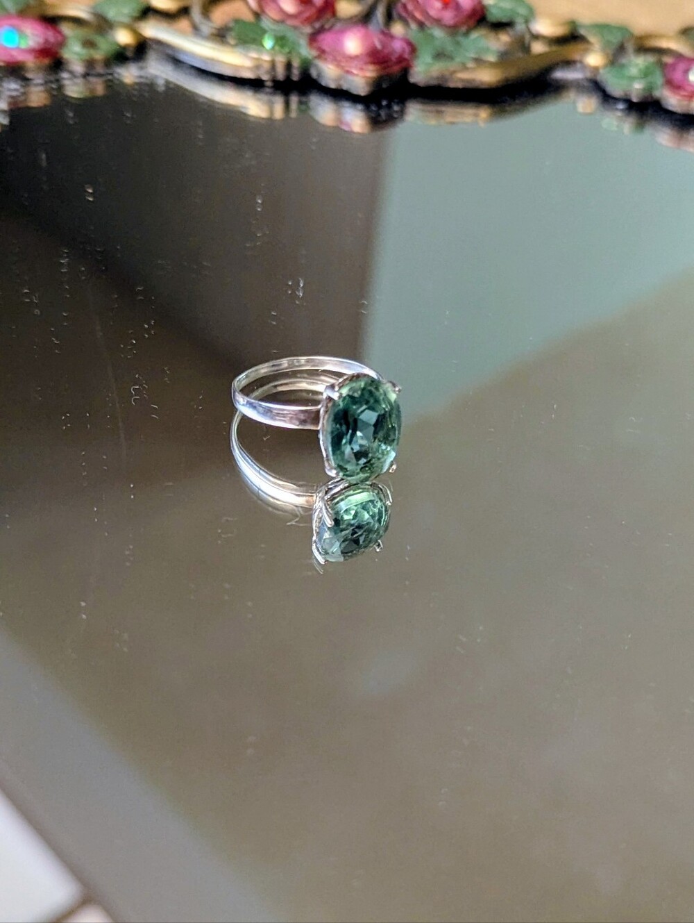 Sterling Silver Green Amethyst Gemstone Ring - Elegant Women's Jewelry Size 9